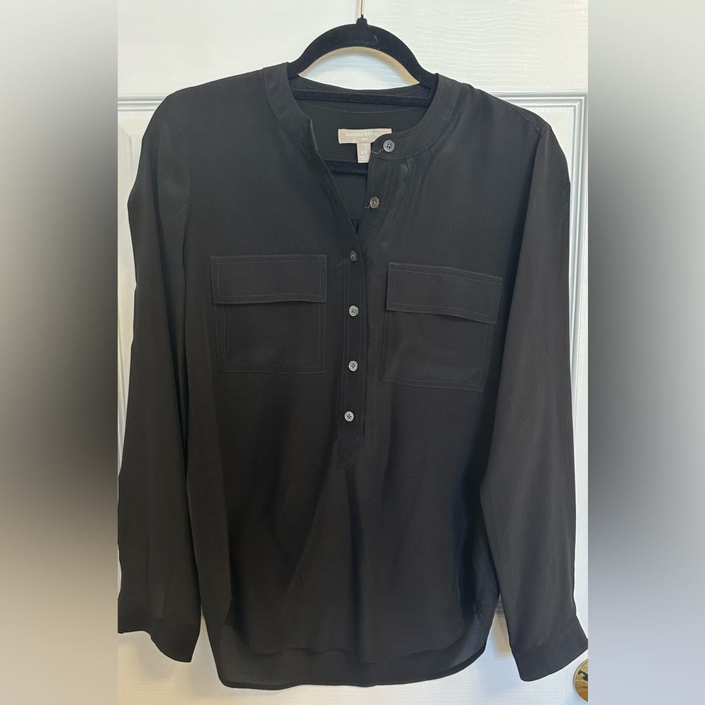 Banana Republic Black Silk Button Up Blouse